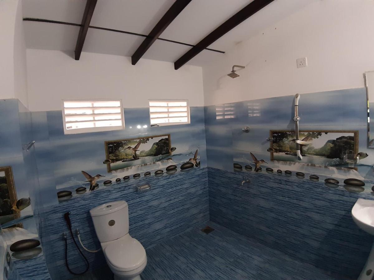Hellen Homestay ネゴンボ エクステリア 写真