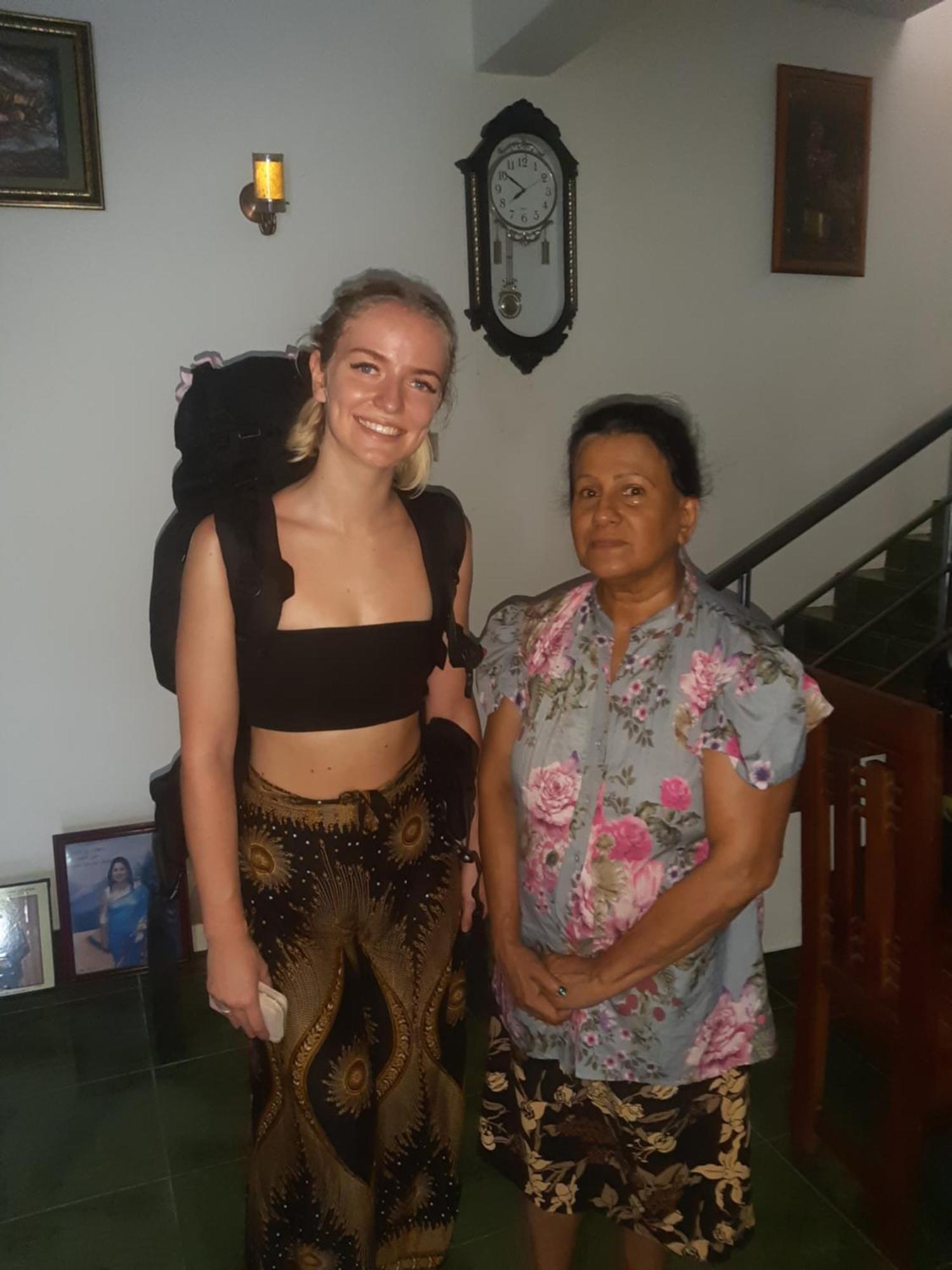 Hellen Homestay ネゴンボ エクステリア 写真